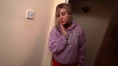 enormous ass Stepmom Shares sofa With Stepson During Cold Night