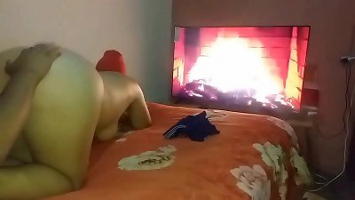 I pulverize my little buddy in the culo