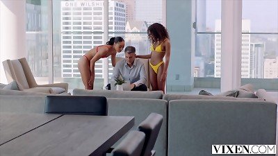 VIXEN Temptresses Alexis & Scarlit have hottest three-way