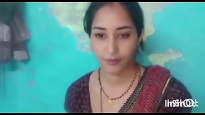 The tenant living in the house ravages the landlord's tongue lady after finding her alone