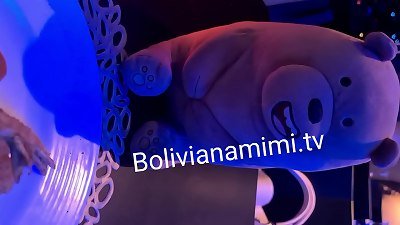 enjoying the only adults hotel in Canc&uacute;n... without pantys... showing my cooter to all the mexicans full flick on bolivianamimi.tv