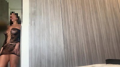 MY STEPMOM WEARS tiny shorts WITH HER huge hot donk (BIG ASS, LATINA, thick TITS)