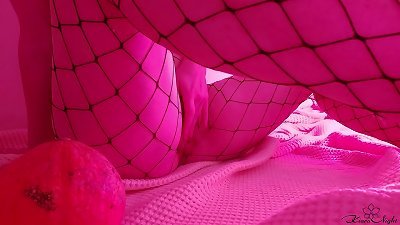 sultry teenage drains wet poon and nails Herself on Halloween - Food play