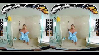 VIRTUALPORN.COM - busty blond milf Robbin Banx seduces Step sonnie In douche