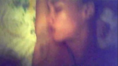 North Philly whore lets stranger fill her throat up with cum